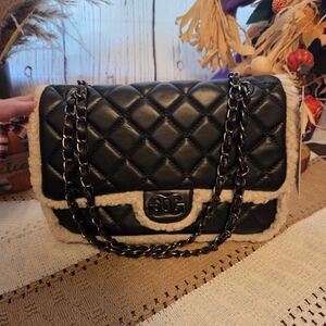 Black Quilted Chain Shoulder Bag